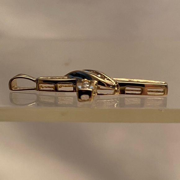 .58 ct. Natural Diamond 14K Yellow Gold Designer Diamond Cross Pendant Charm - Picture 4 of 7